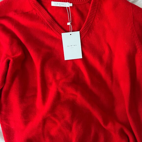NWT Almina Concept Wool V Neck Sweater - Picture 8 of 9